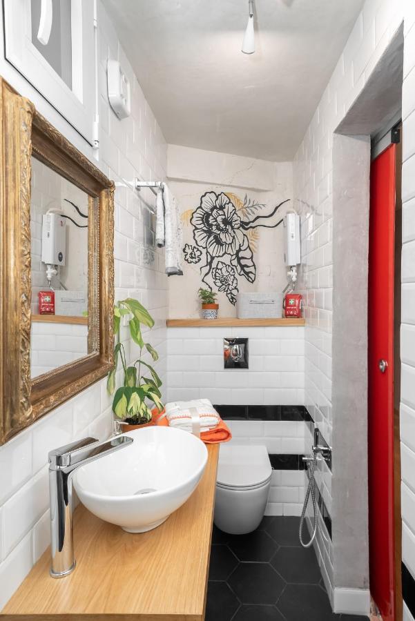 Cozy Tiny In The Heart Of Plaka Apartment *